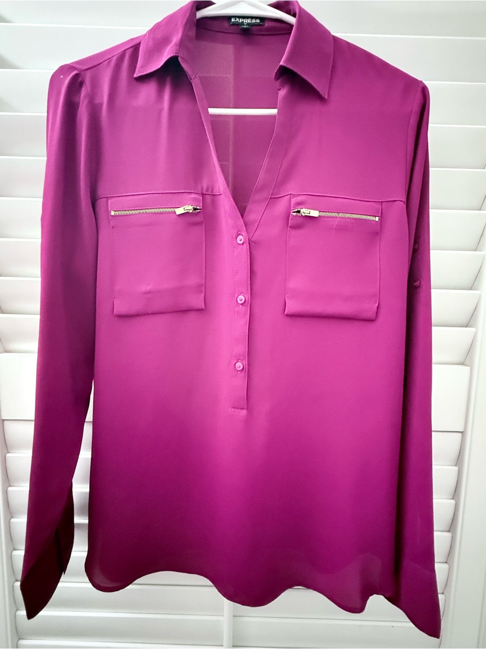 Express Women's Fuchsia Button-Front Blouse with Zip Pockets